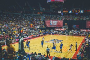 开云体育app-梅西的教科书，当伊拉克足球成为勒沃库森的战术镜像