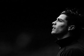 开云体育登录-F1年度争冠之夜，皮克关键回合不手软，诠释何为大心脏