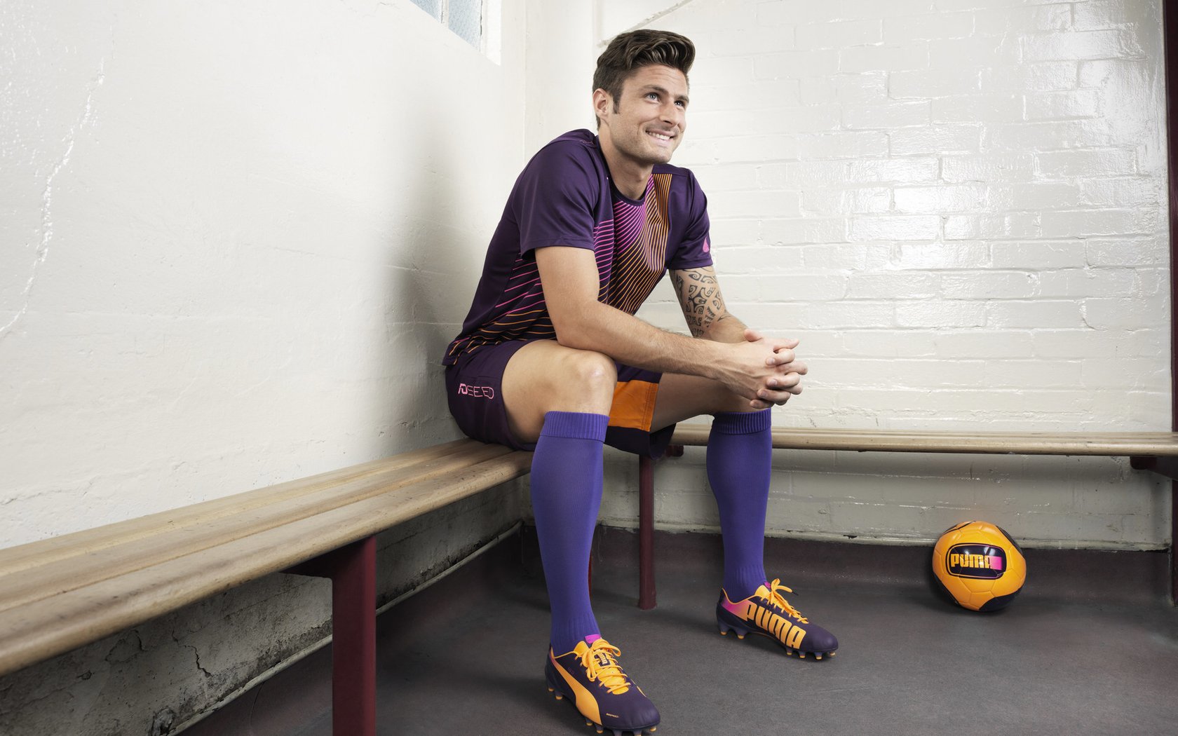 引擎轰鸣时，马克西如何用节奏魔法点燃F1揭幕战之夜